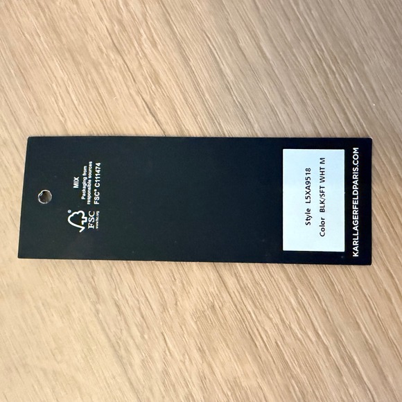 NWT Karl Lagerfeld Paris Choupette Cat Print Button Down Shirt Black White - Picture 7 of 7